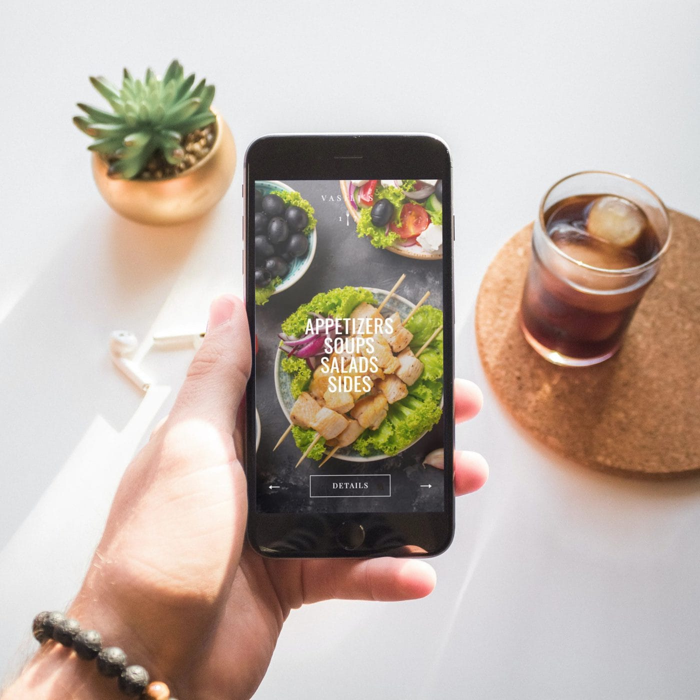 Picture of a contactless menu showing the cover of the appetizers section